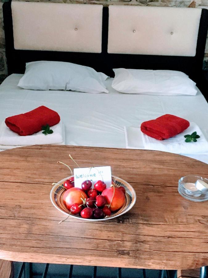 Mariaeva Rooms Léntas Eksteriør bilde